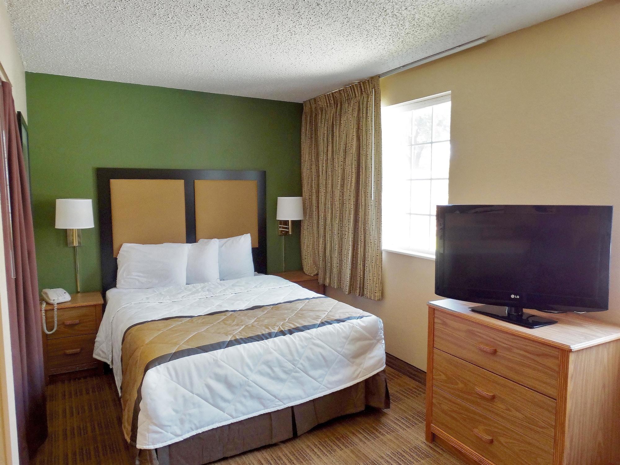 Extended America - - New York Area Secaucus