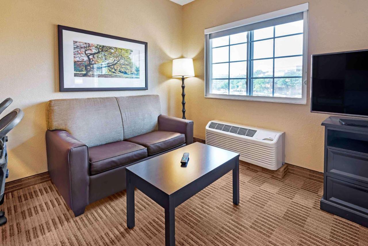 Extended America - - New York Area Hotel 2*